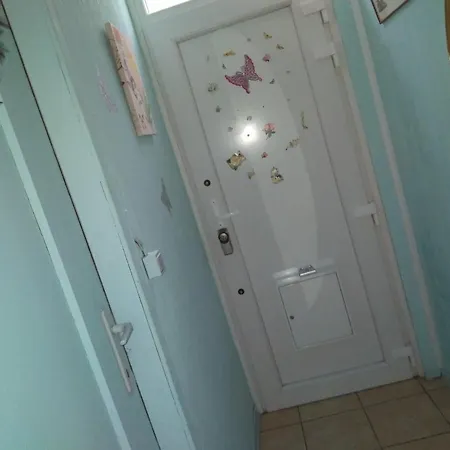 In - Nearby Station Guest house